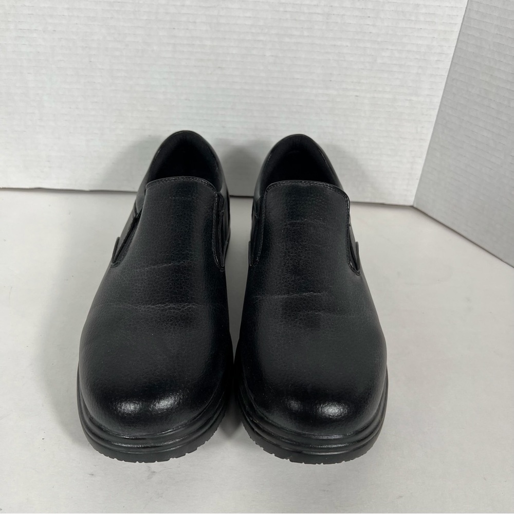 Deer Stags Men’s Black Leather Slip On Work Shoes Size 10D Oil Slip Resistant